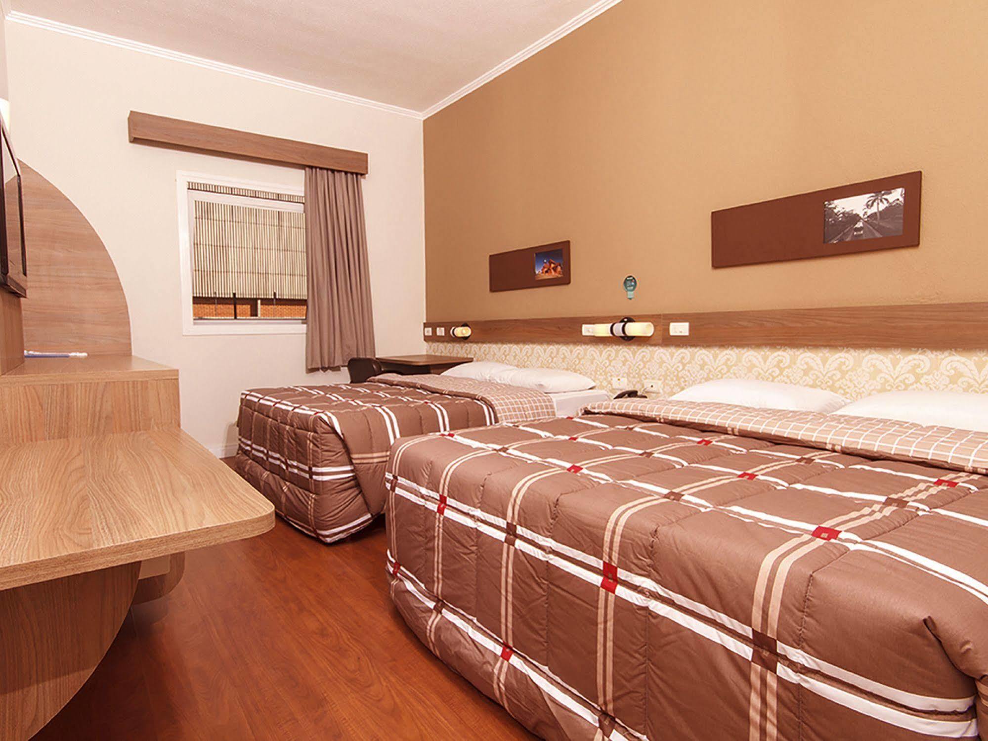 Hotel 10 Ponta Grossa Ponta Grossa  Ngoại thất bức ảnh